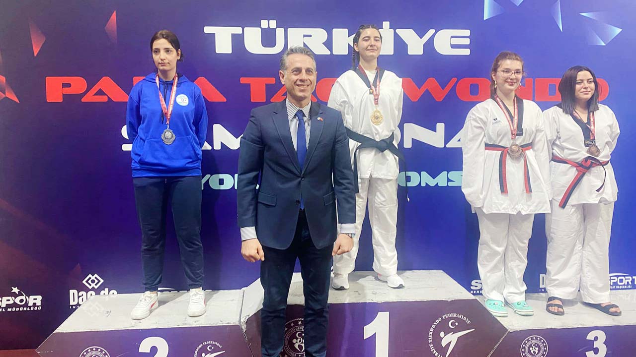Uşak'ın gururu Melis Türk, Türkiye Şampiyonu oldu