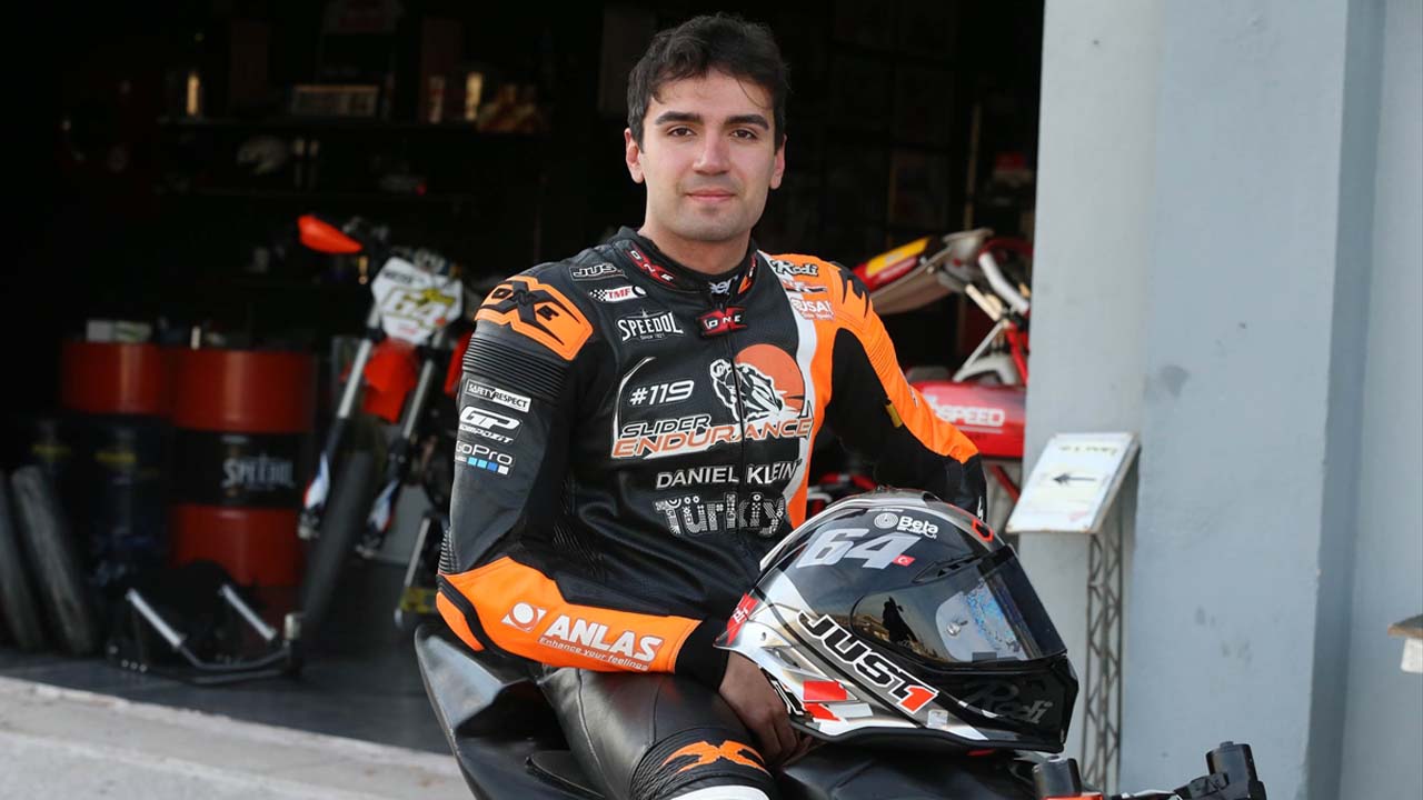 Milli motosikletçi Asrın Rodi Pak yeni sezonda madalya peşinde