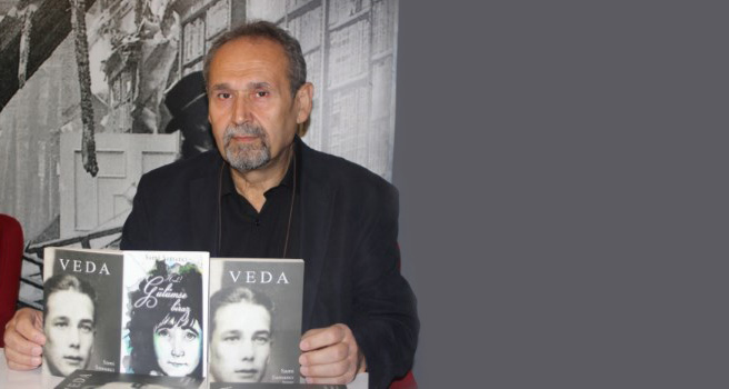 ‘Veda’ larla ‘Biraz Gülümse’di şimdi de ‘Sisler’e daldı