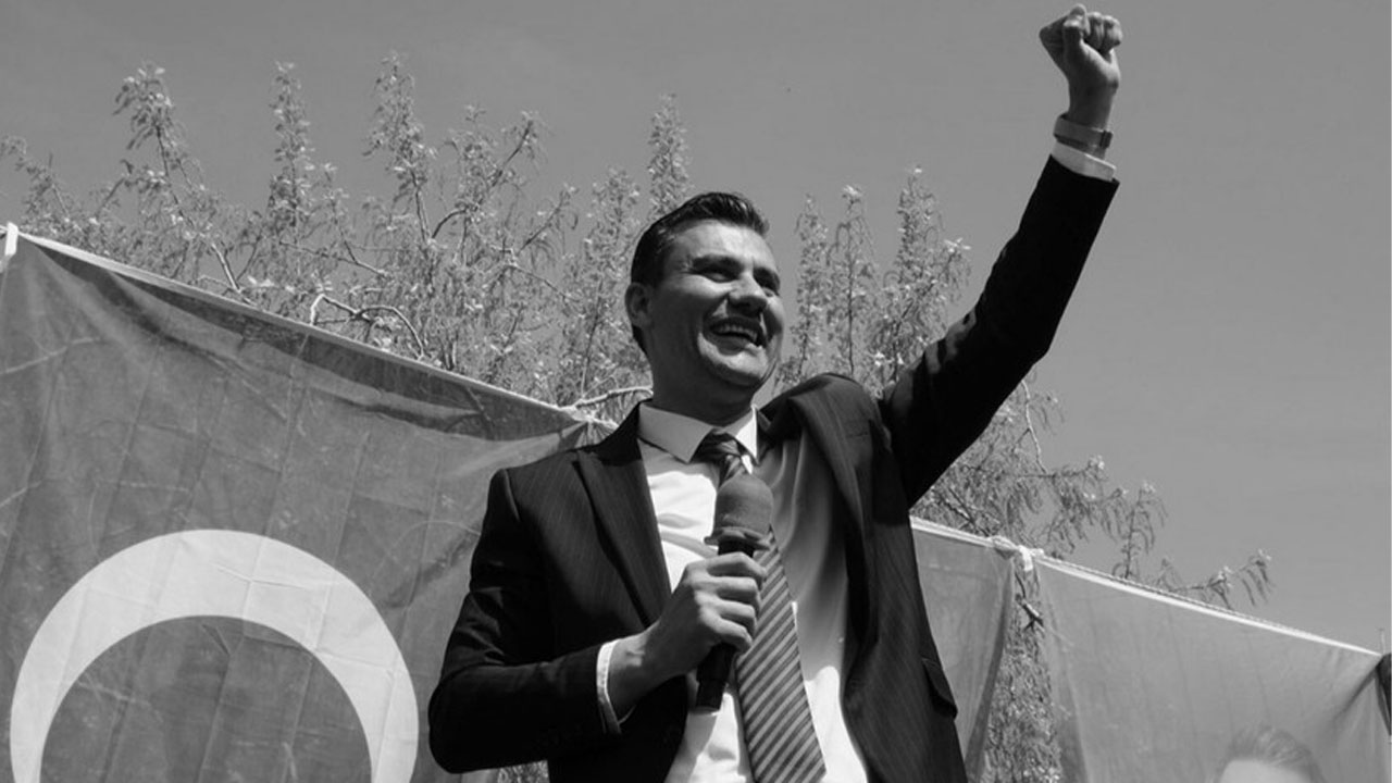 Manisa Büyükşehir Belediye Başkanı Zeyrek’in hayatını kaybetmesine ilişkin soruşturmada 2 şüpheli gözaltına alındı