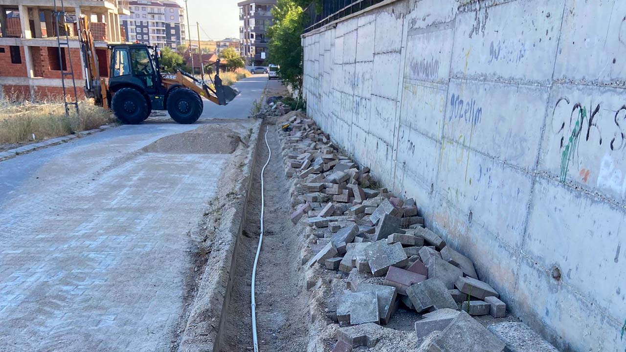 Uşak Belediyesi, su ve kanalizasyon arızalarına anında müdahale