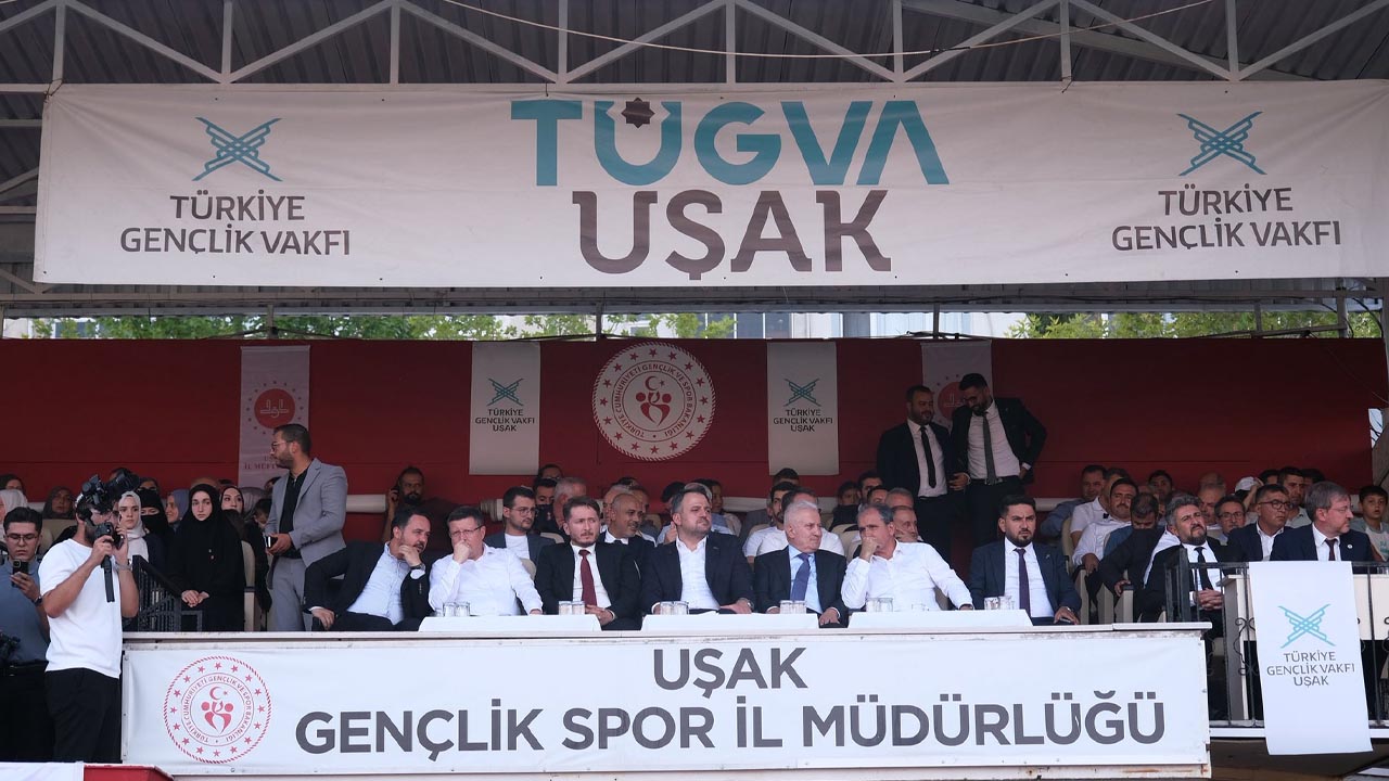 Bakan Yardımcısı Enes Eminoğlu, Uşak'ta konuştu:
