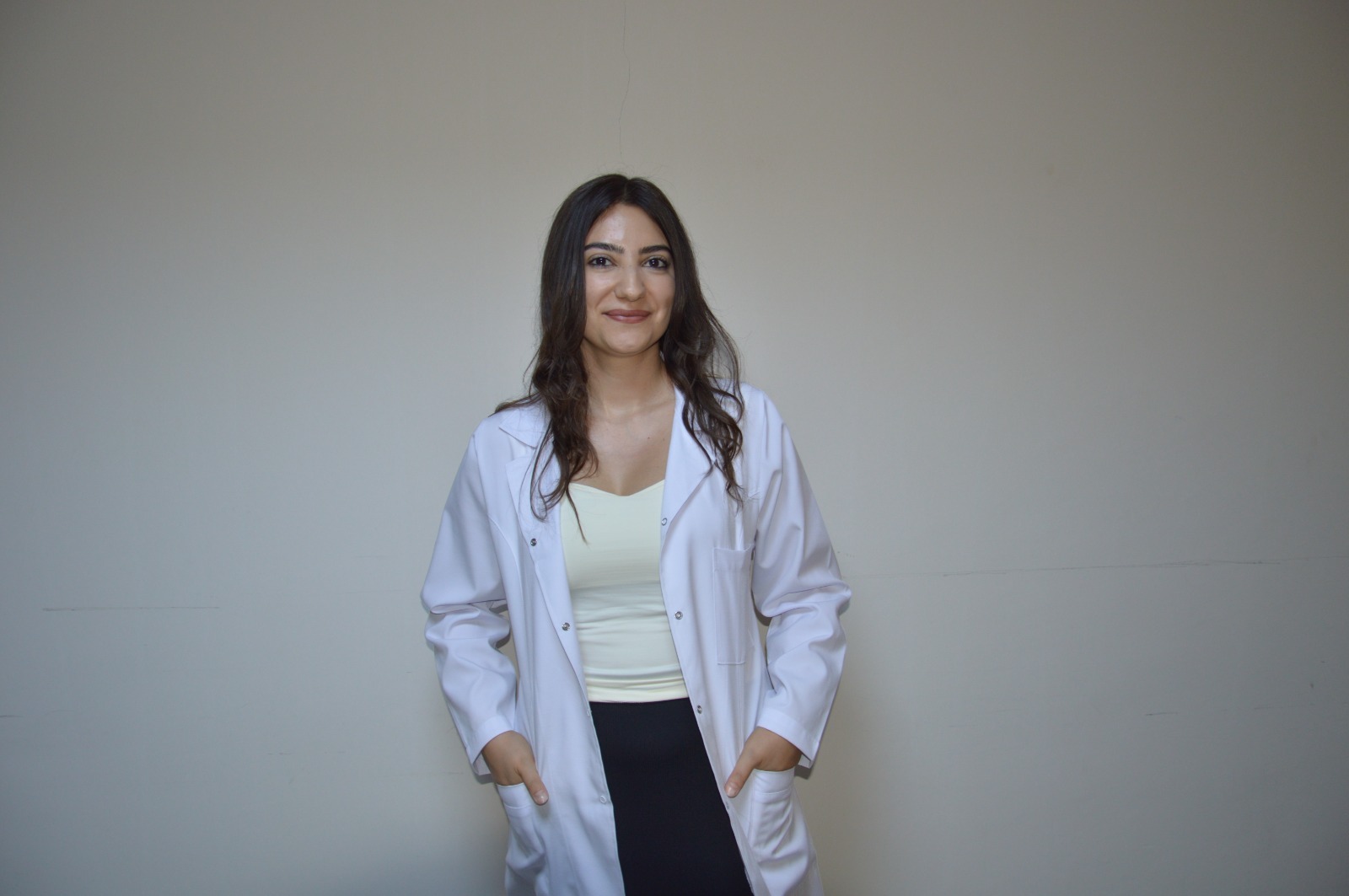 Uşak Eğitim ve Araştırma Hastanesi’nde Radyolojiye yeni güç: Dr. Gizem ÖZMEN