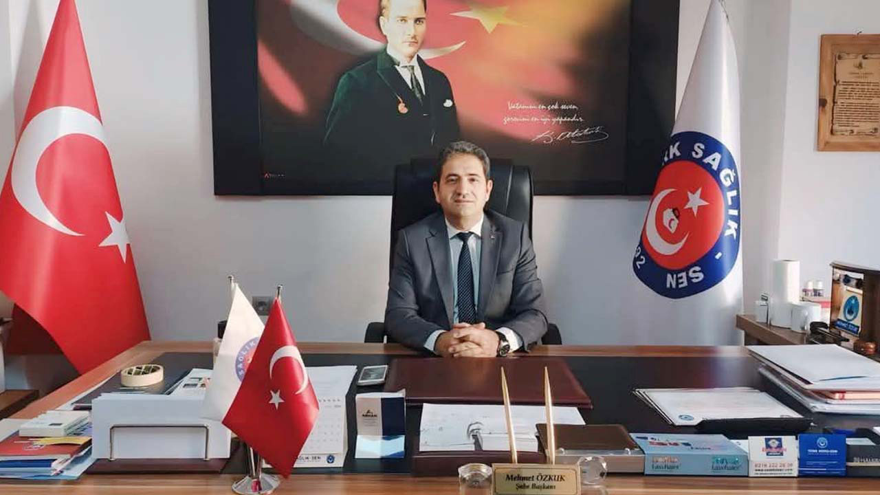 Türk Sağlık-Sen Uşak Şube Başkanı Mehmet Özkuk:“Memurun Hakkı Çöpe Atıldı”