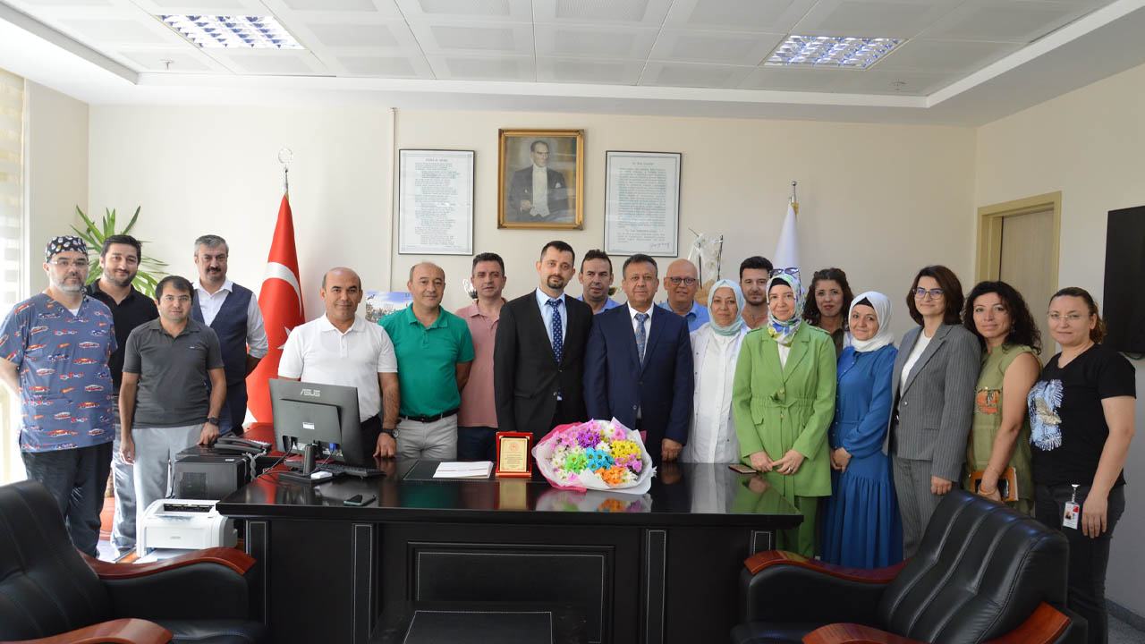 Uşak Eğitim ve Araştırma Hastanesi’nin yeni Başhekimi belli oldu