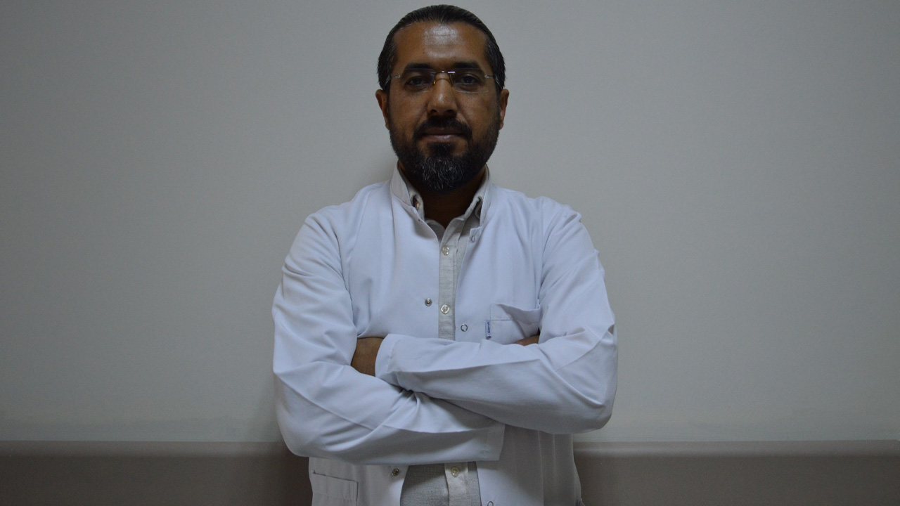 Deneyimli Üroloji Uzmanı Doç. Dr. Hakan Türk, Uşak Eğitim ve Araştırma Hastanesi'nde