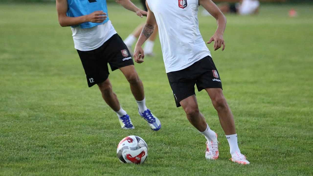 1 Eylül Stadı’nda Kritik 90 Dakika: Uşakspor–Eskişehirspor