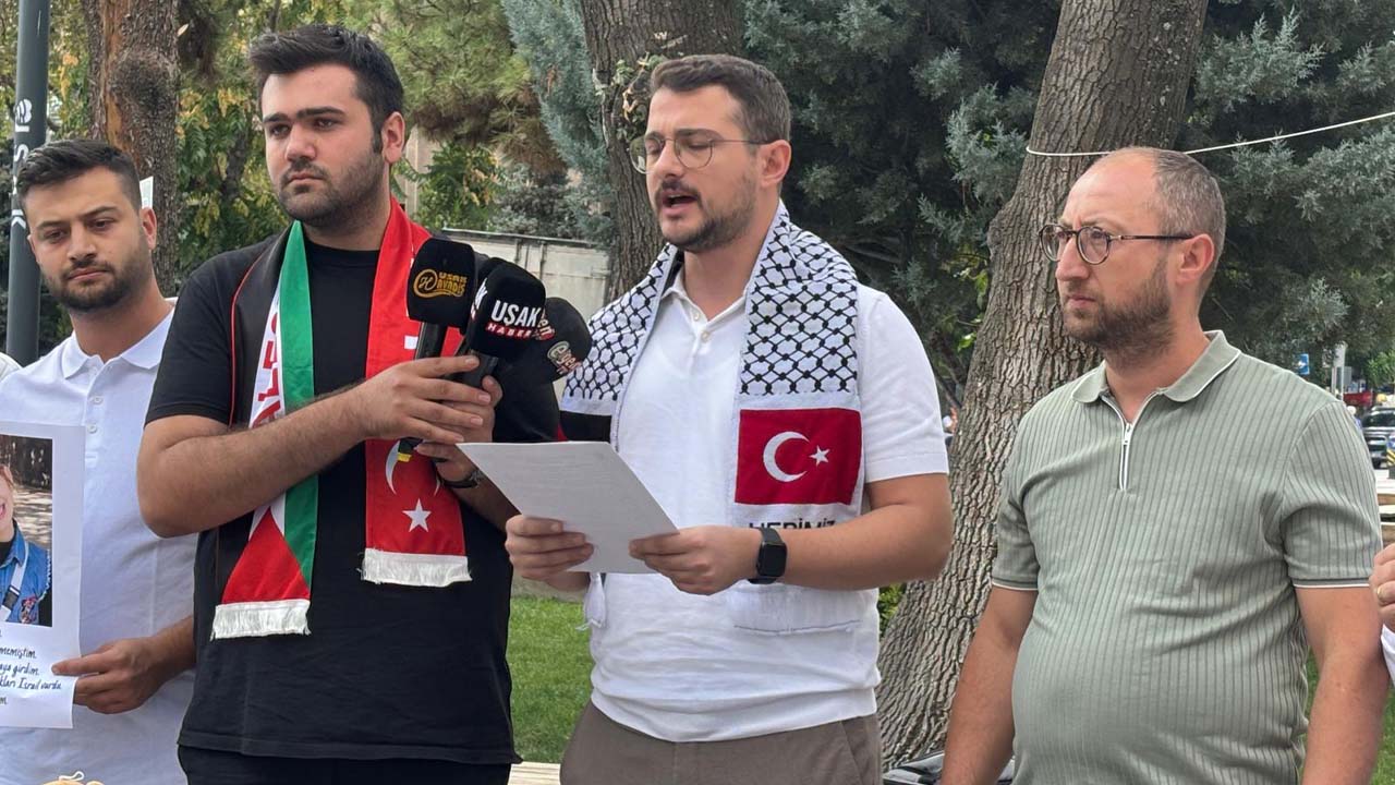 Uşak AK Parti Gençlik Kolları: “Biz asla susmayacağız, unutmayacağız”