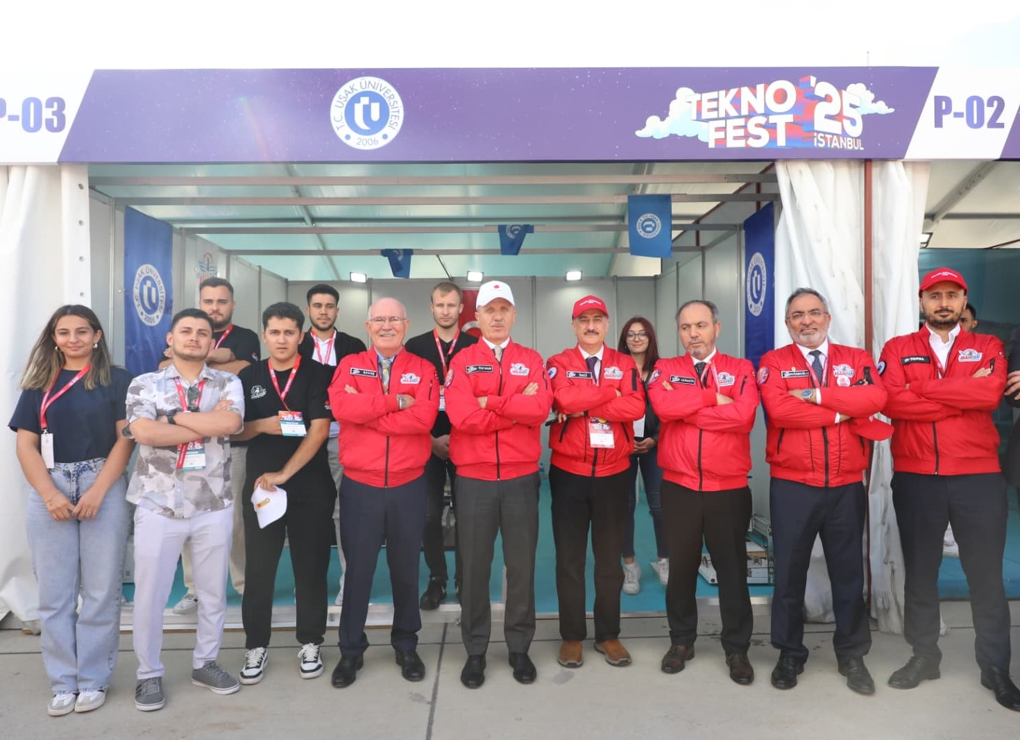 Uşak Üniversitesi TEKNOFEST 2025’te parladı gençler bilimle buluştu