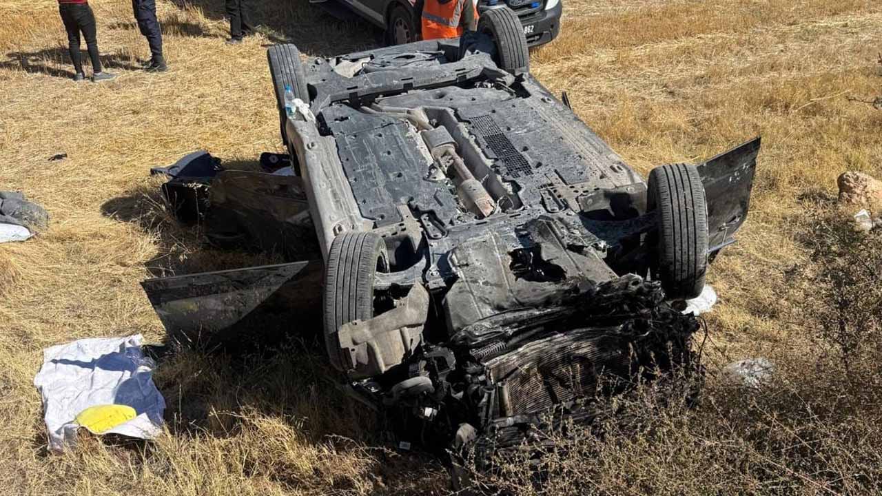 Yapağılar köyü yakınlarında kaza, 2 kişi yaralandı