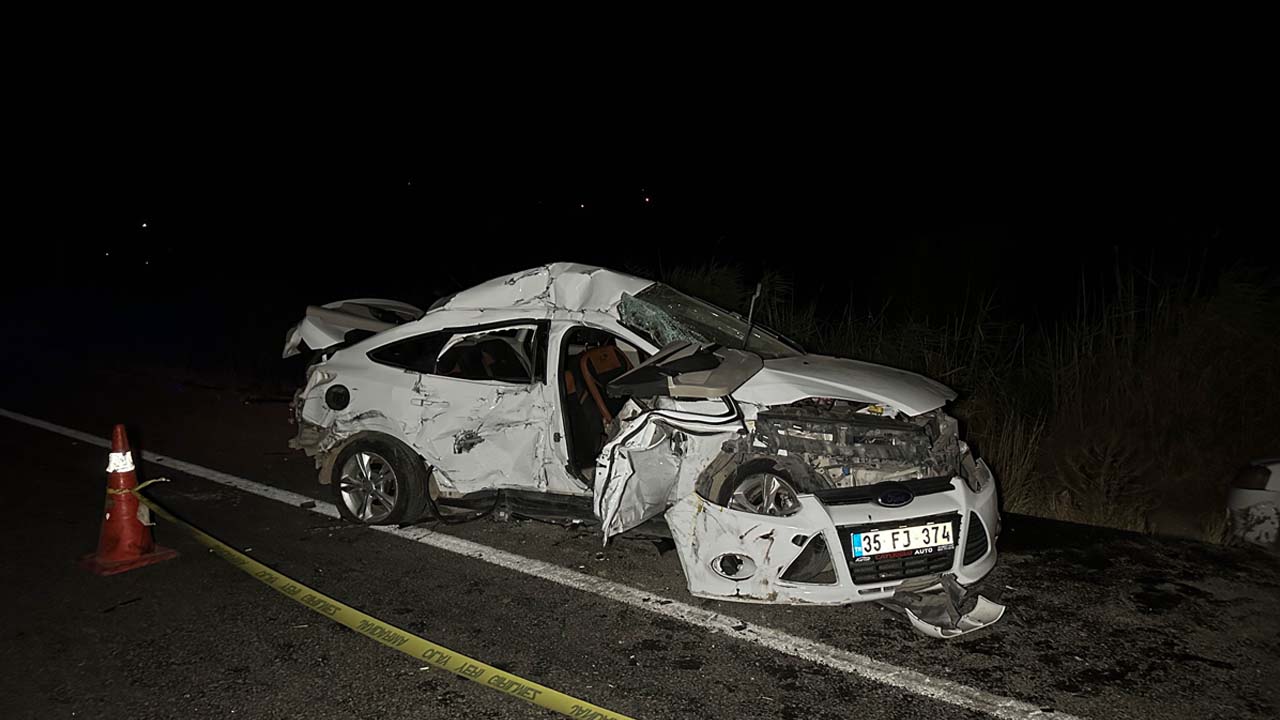 Uşak'ta tır ile otomobil çarpıştı: 1 kişi öldü, 1 kişi yaralandı