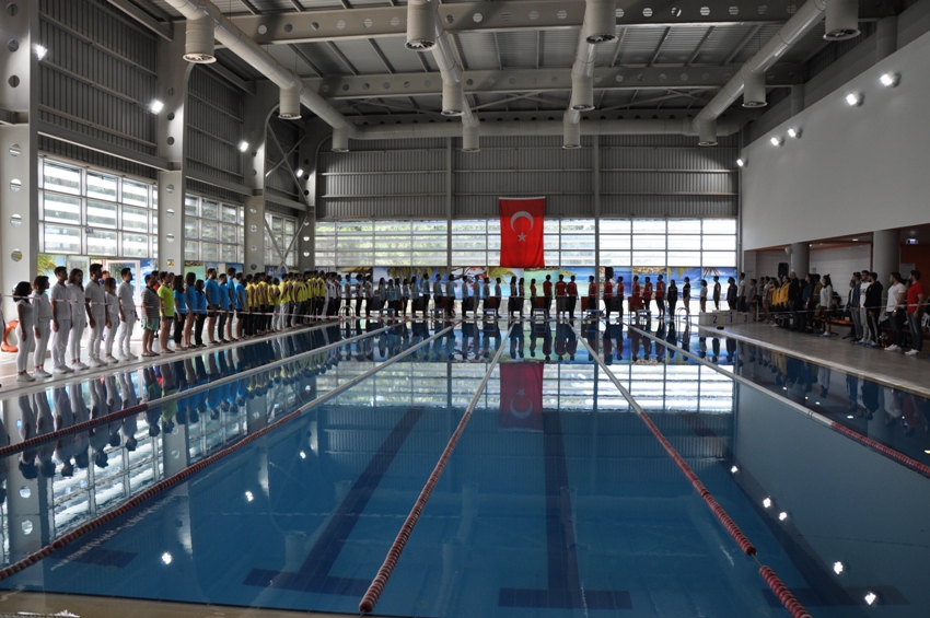 Uşak Üniversitesi Spor Tesislerinde fiyatlar zamlandı