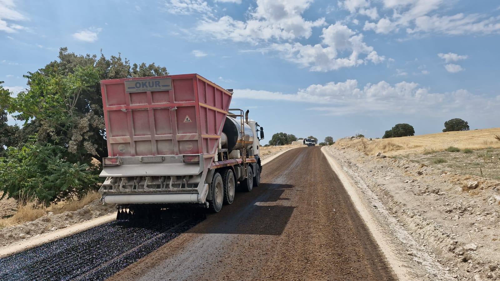 Uşak İl Özel İdaresi 100 kilometrelik yol hizmetini tamamladı