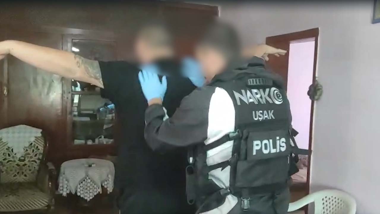 Uşak’ta uyuşturucu operasyonu: 9 adrese baskın
