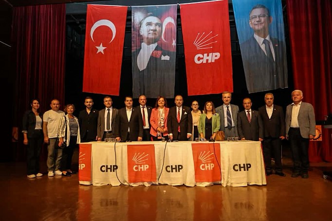 CHP Uşak Merkez İlçe Başkanlığı’nda Ümit Akbel Dönemi