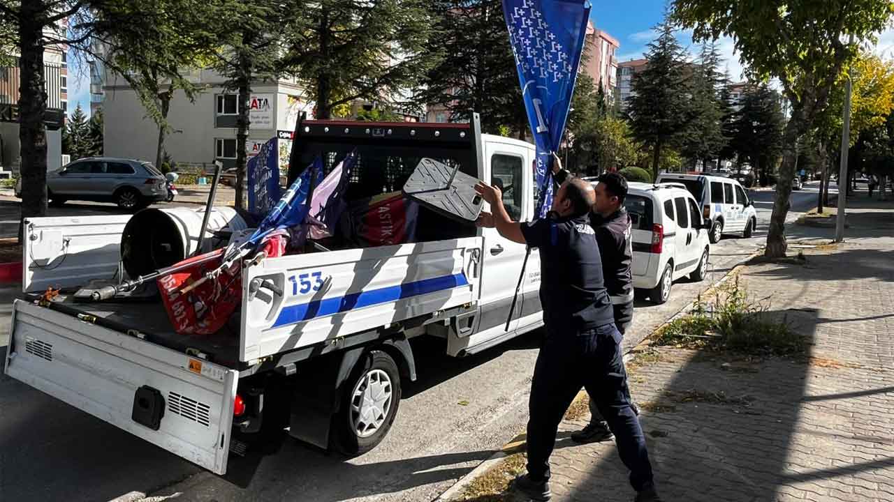 Uşak Belediyesi zabıtasından esnafa uyarı: "Kaldırımlar halkındır"