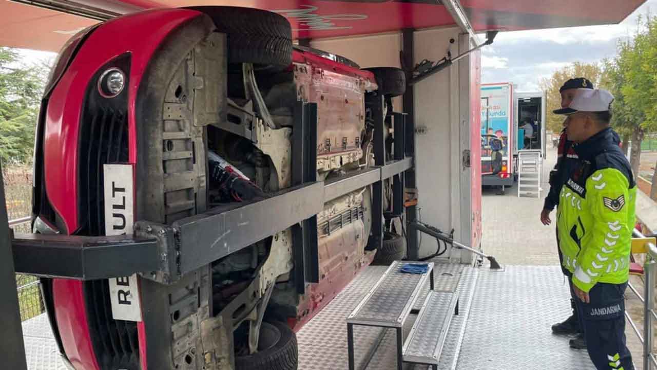 Uşak’ta mobil trafik eğitim araçlarıyla bilgilendirme etkinliği düzenlenecek