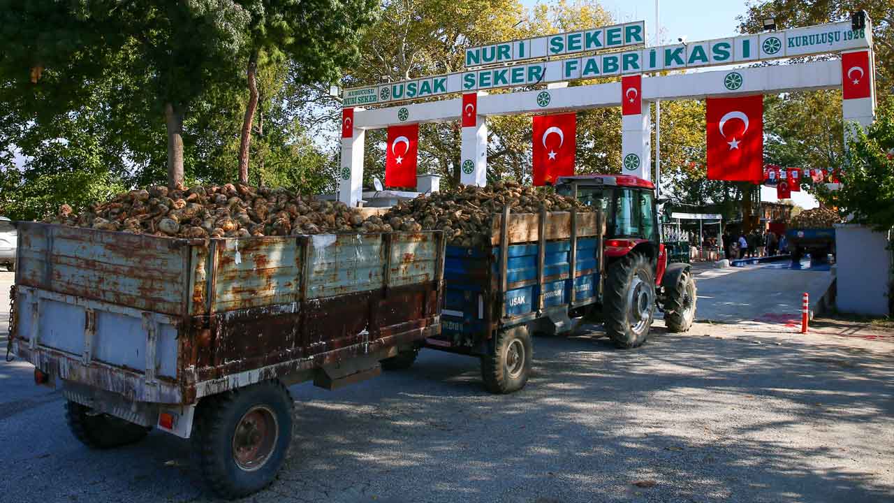 1 asırlık Nuri Şeker Uşak Şeker Fabrikası'nda üretim dönemi başladı