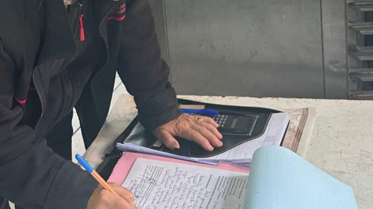 Yetkisiz Satışa Geçit Yok: Uşak’ta Bayi ve Vatandaşa Yüklü Para Cezası