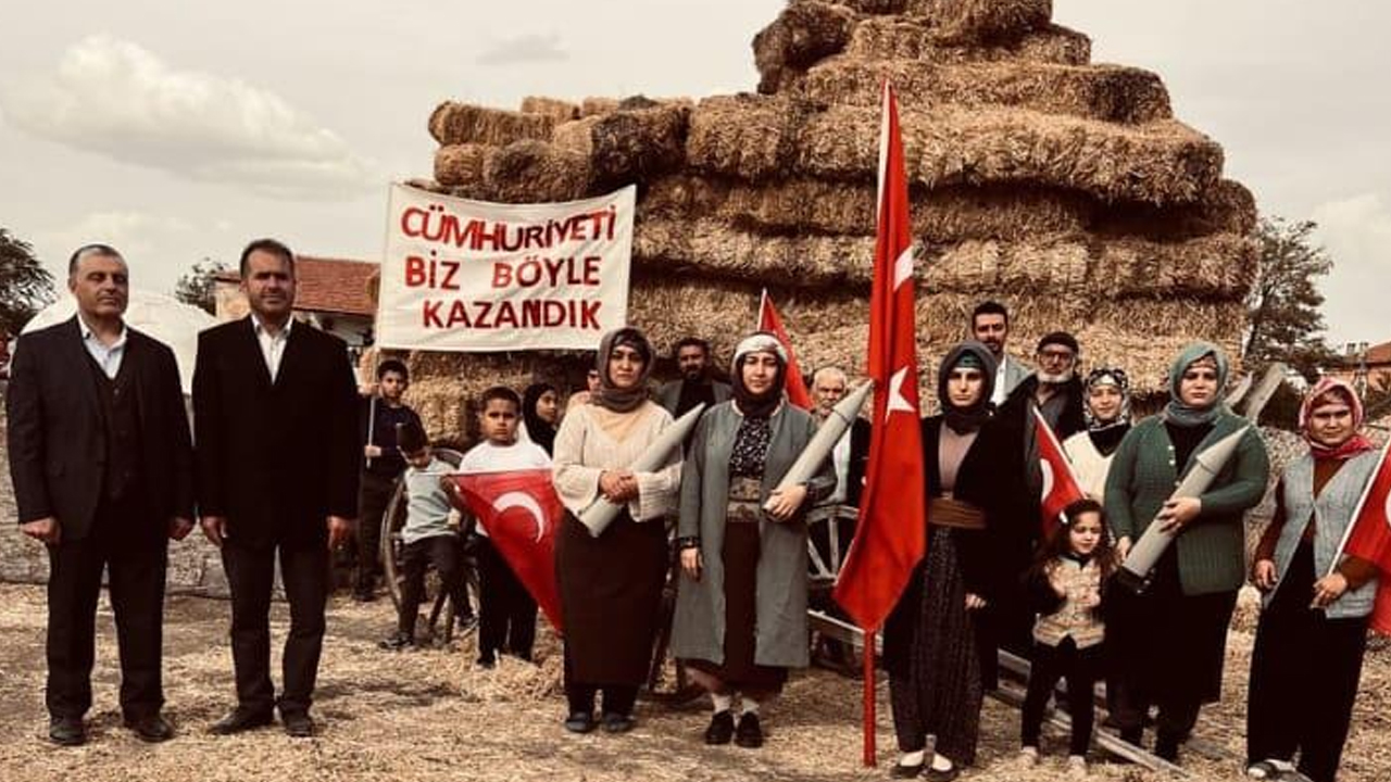 Uşak’tan Aksaray’a Uzanan Cumhuriyet Ruhu: O Fotoğraf Tekrar Yaşatıldı