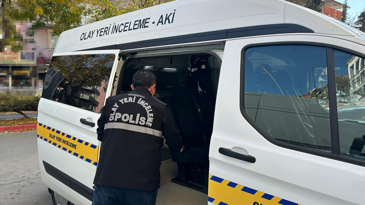 Uşak'ta bıçaklı kavgada 1 kişi ağır yaralandı