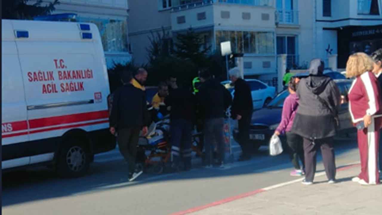 Uşak'ta yaya geçidinde 1 kişiye araba çarptı