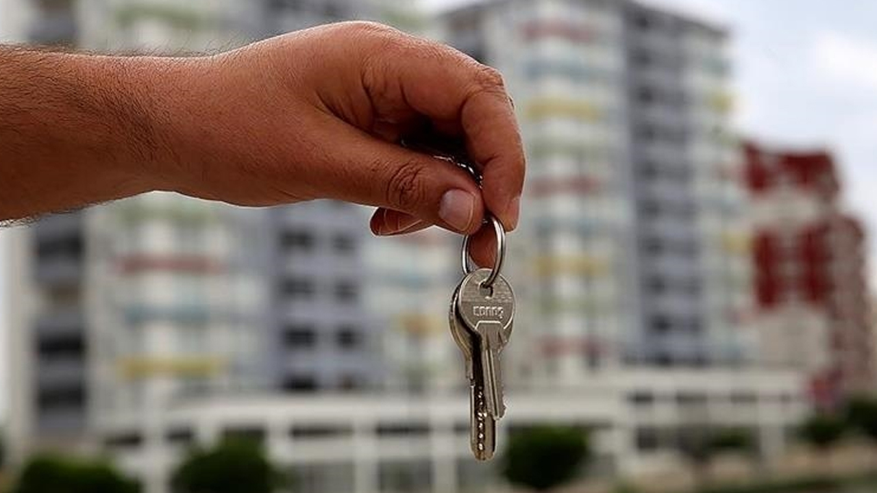 Uşak İcra Dairesi'nden Satış İlanı Cumhuriyet Mahallesi'nde 3+1 Daire