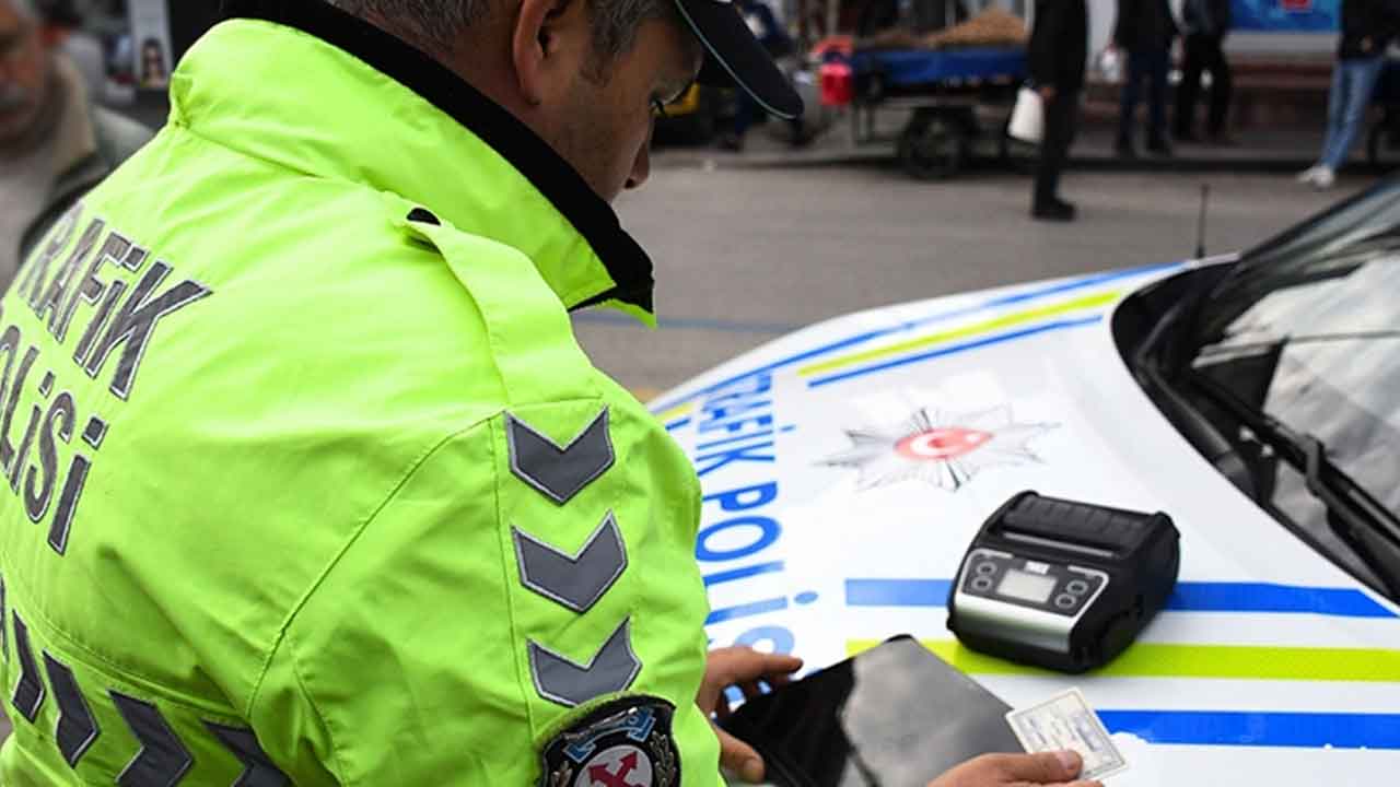 Polisin Dur İhtarına Uymadı 699 Bin Lira Ceza Uygulandı