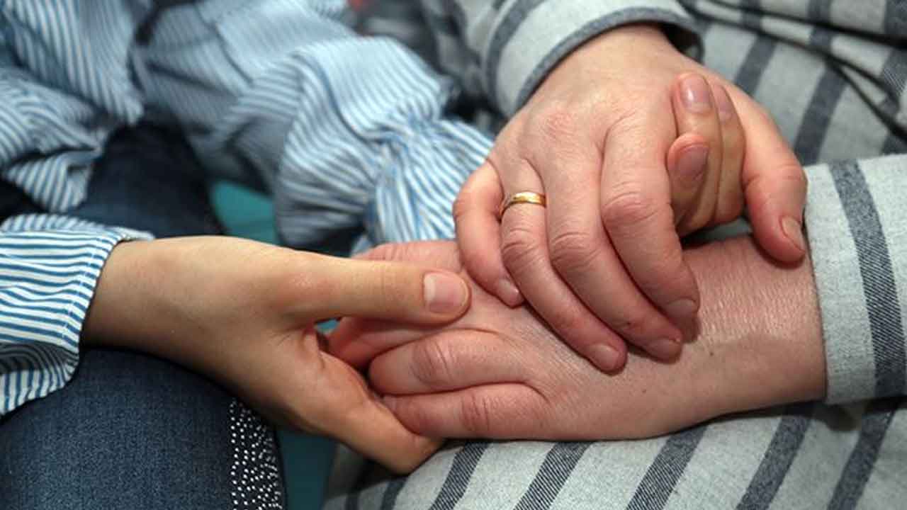Koruyucu Aile Hizmetinden Yararlananlara Kamu Kapısı Açıldı: İşte Tüm Detaylar