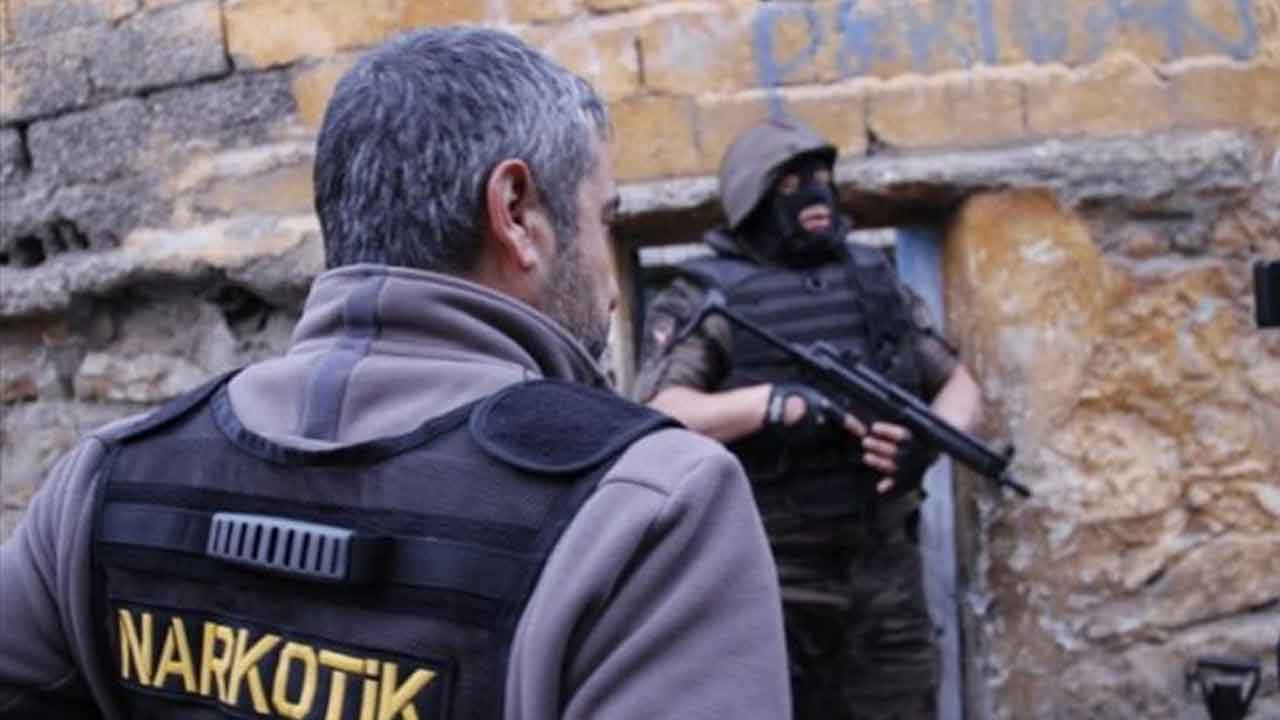 Uşak’ın da Dahil Olduğu 72 İlde Narkotik Harekâtı Rekor Sayıda Gözaltı