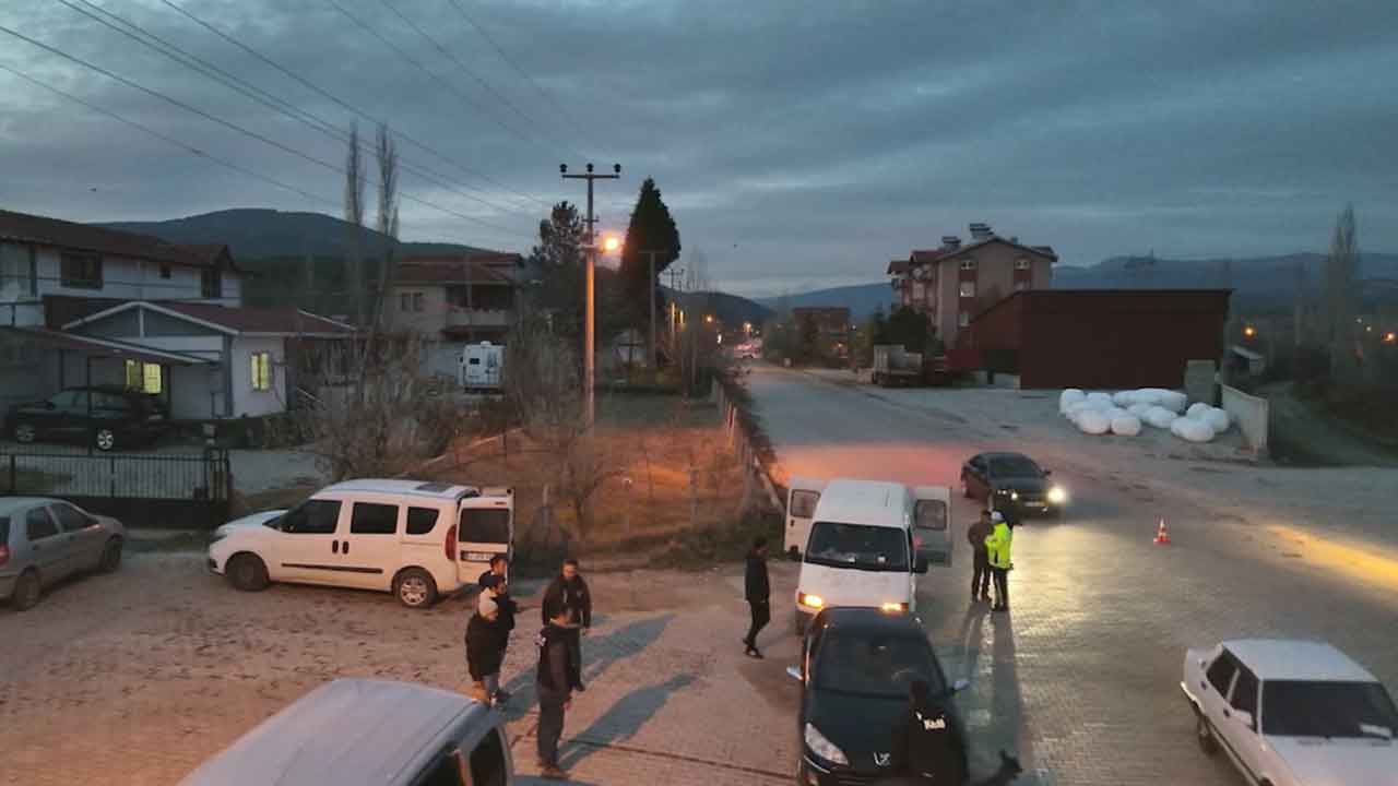 Banaz’da Sokak Satıcılarına Geçit Yok, 2 Tutuklama