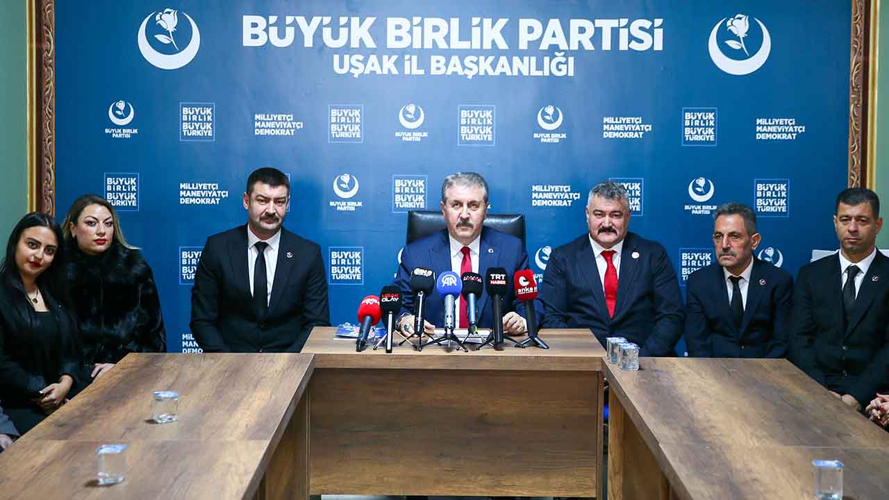 BBP Genel Başkanı Destici, Uşak'ta
