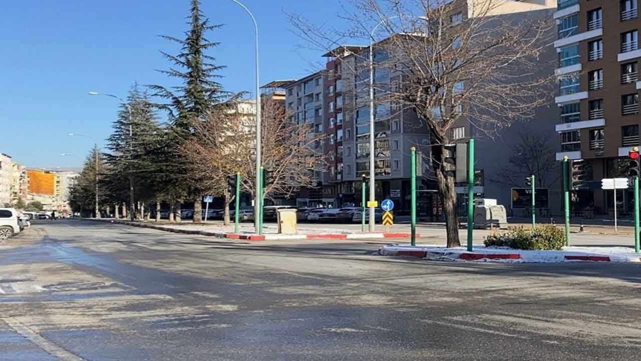 Uşak’ta Sinyalizasyon Sistemleri Elden Geçirildi