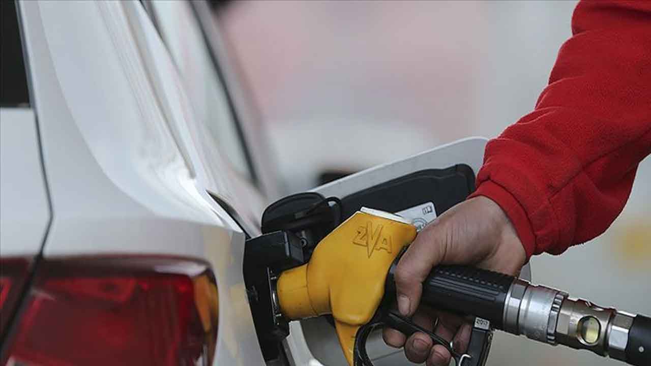 Motorin ve Benzine Yeni Zam Yolda