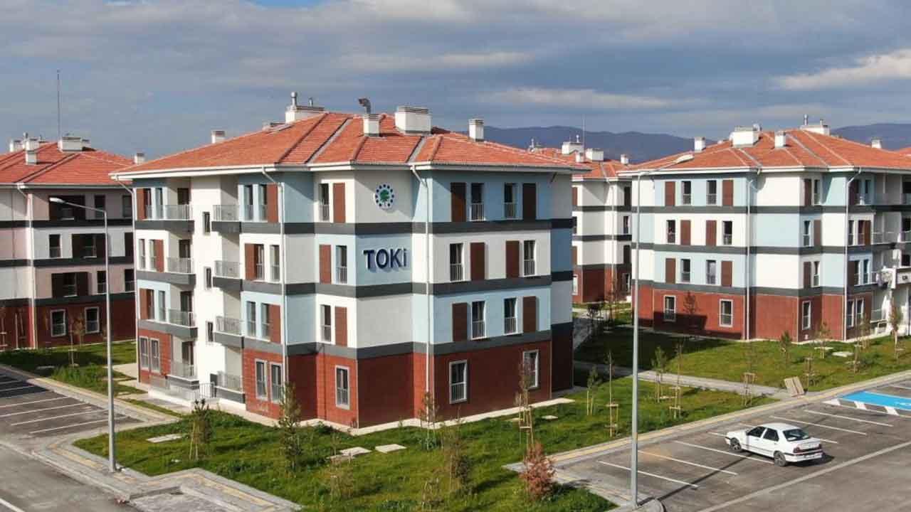 Uşaklı Binlerce Aday Beklemede TOKİ Kura Takvimi NE ZAMAN?