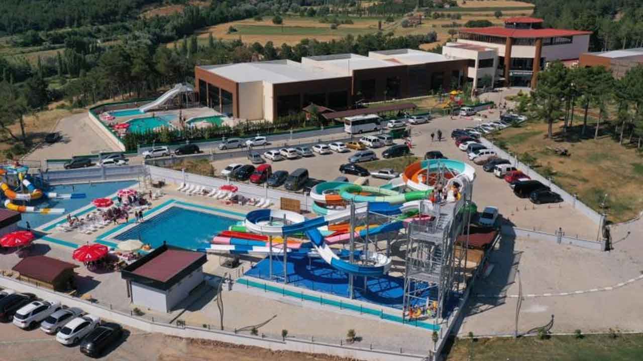 Banaz Hamamboğazı Termal Tesisleri İçin Saatler, Ücretler ve Kurallar