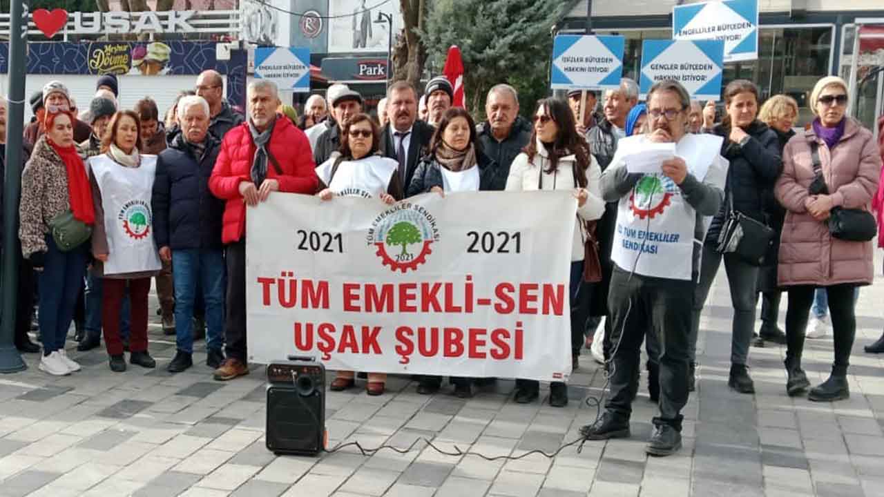 Uşak’ta Emekliler Ayakta: “18 Bin Lira ile Yaşanmaz”
