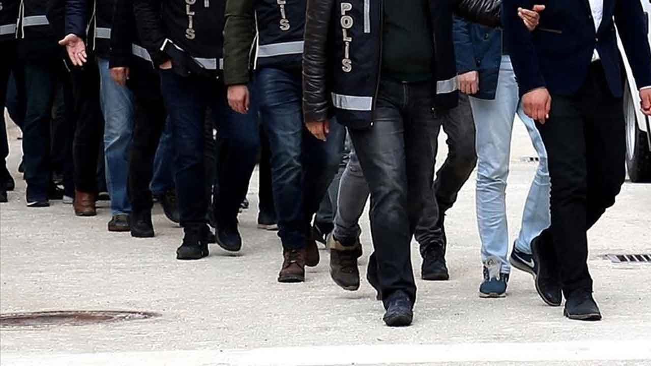 FETÖ’ye yönelik “Mahrem Yapı” operasyonu Uşak’a Uzandı