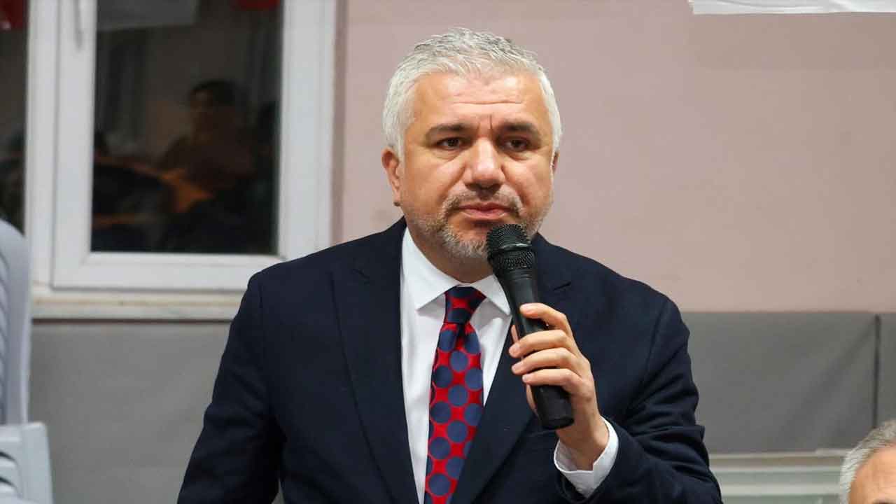 Büst Polemiği Uşak'ı Karıştırdı: CHP'den AK Partili Vekile Yanıt Geldi
