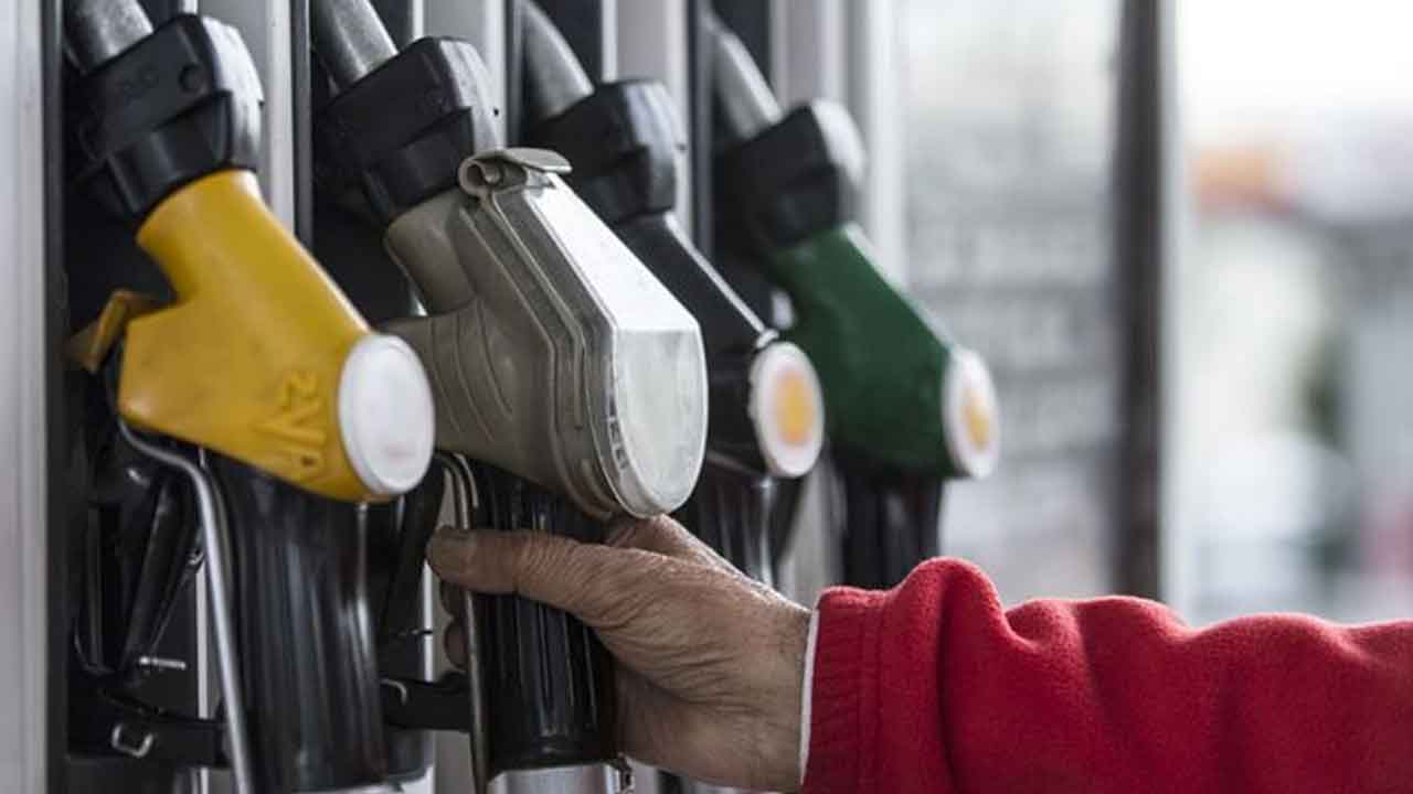Uşak’ta Motorin Fiyatı Cumartesi Gününden İtibaren Değişecek
