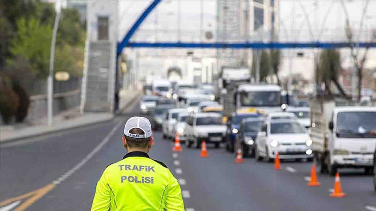 Motosiklet Denetimleri İkiye Katlandı: Uşak'ta 57 Bin Araç Kontrol Edildi