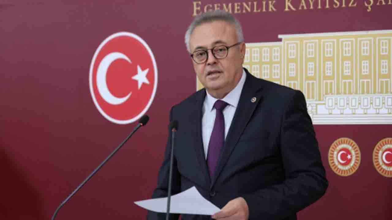 CHP'li Karaoba’da Uşak’ta 5 Milyonluk Stend İddiası