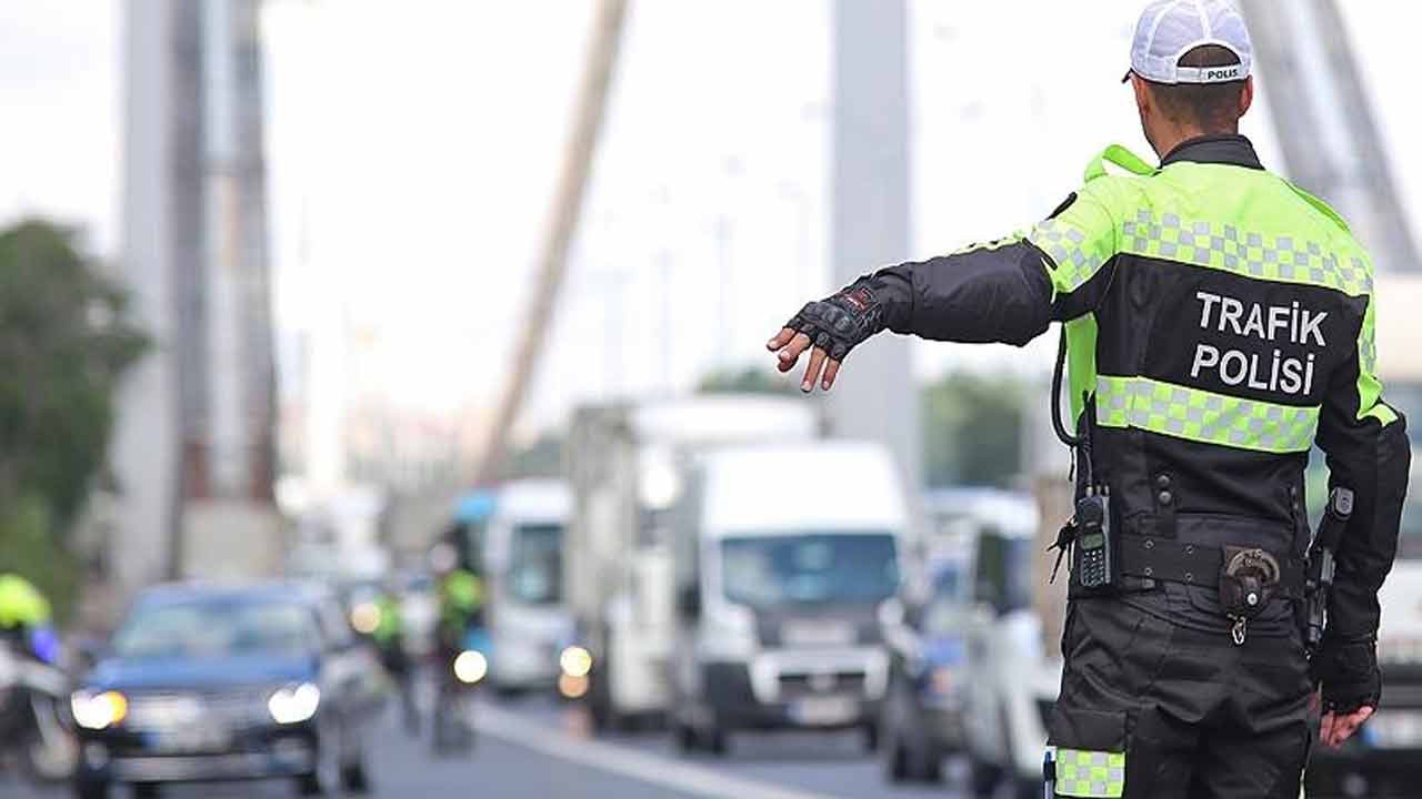 Direksiyonda Hata Affedilmeyecek  Yeni Trafik Yasası Yolda