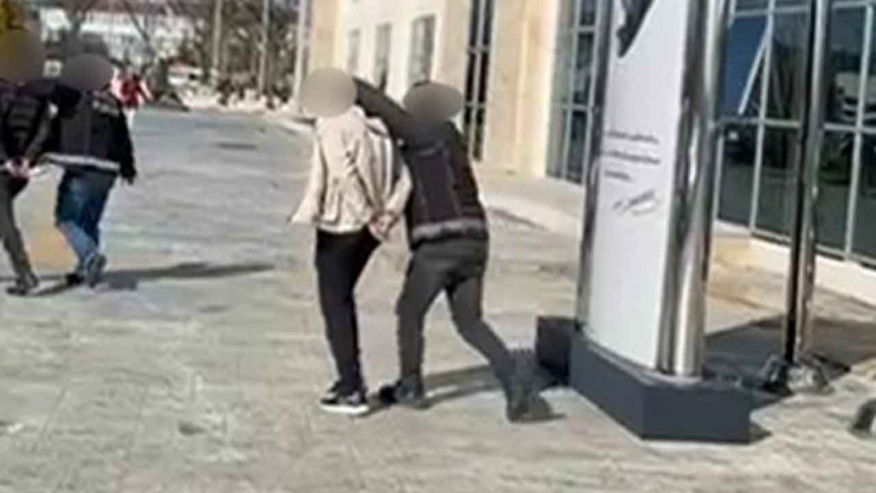 Uşak Emniyetinden Peş Peşe Baskınlar Zehir Tacirleri Yakalandı
