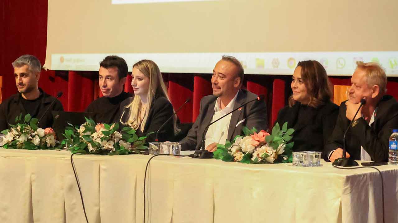 Uşak Belediyesi Uzun Yıllardır Çözüm Bekleyen Sorunu Uzlaşmayla Çözdü