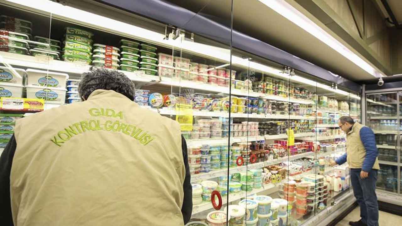 Uşak’ta Hijyen ve Son Kullanma Tarihleri Tek Tek İnceleniyor