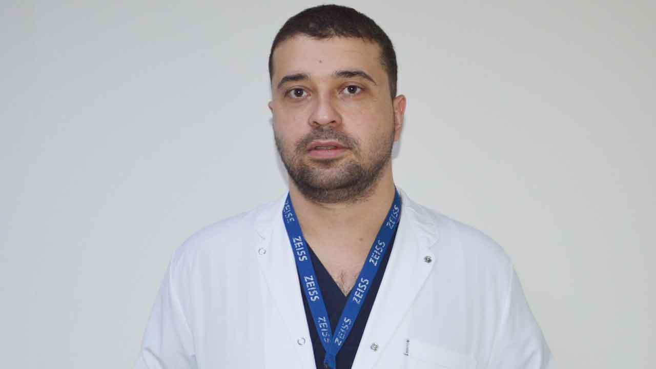 Uşak’ta Yeni Göz Hekimi Dr. Öğr. Üyesi Süleyman Demir Göreve Başladı