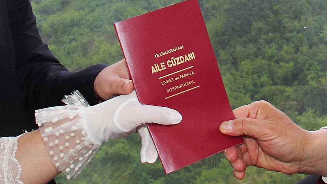 Gençler Daha Geç Evleniyor Uşak Verileri Ortaya Çıktı