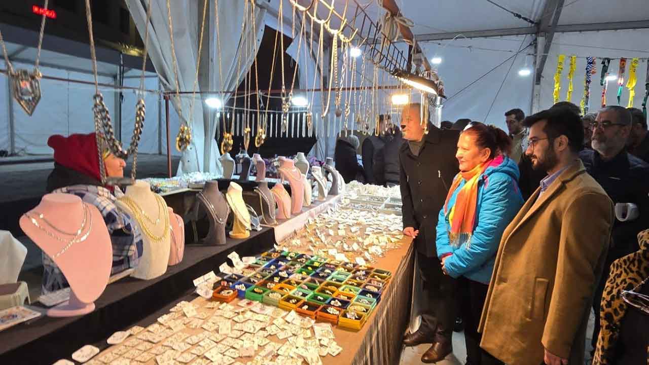 Uşak CHP Teşkilatı Atapark Panayır Alanı Esnafıyla Buluştu
