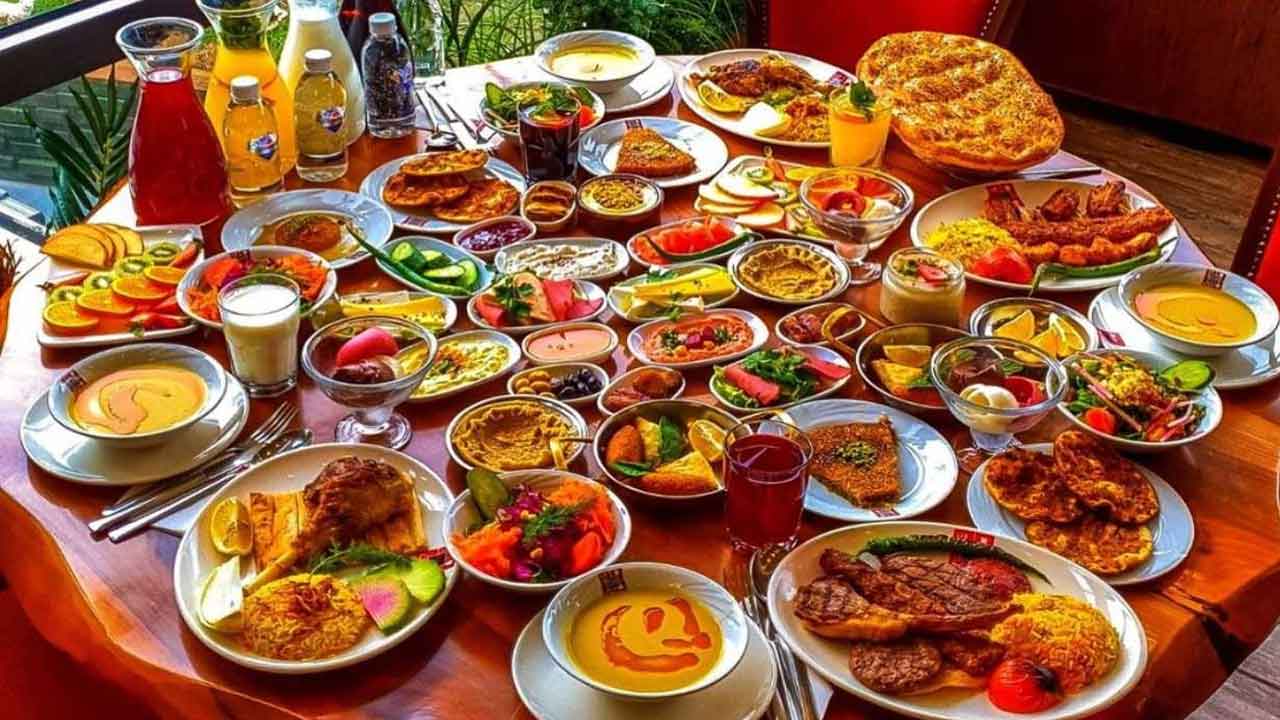 İftarda Bu Hataları Yapıyorsanız Dikkat Şişkinlik ve Hazımsızlık Kaçınılmaz